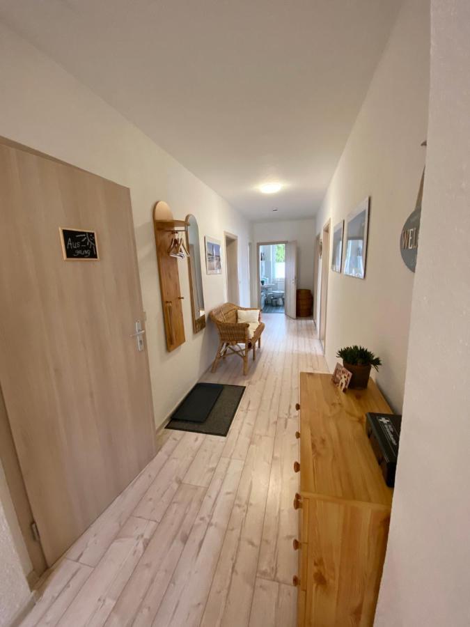 Elsterheide Gelbes Haus Seenland Ferienwohnungen Xl מראה חיצוני תמונה