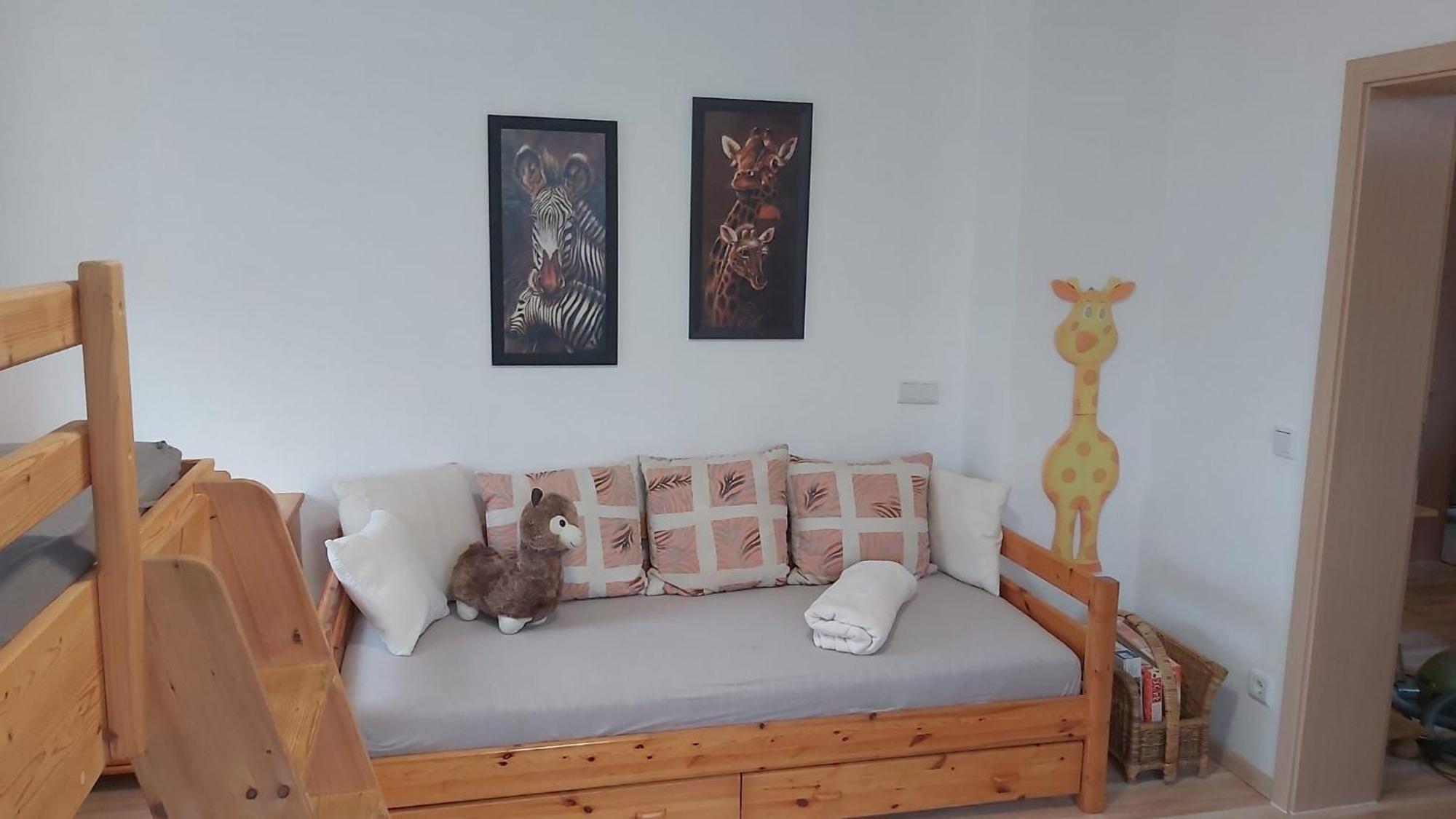 Elsterheide Gelbes Haus Seenland Ferienwohnungen Xl חדר תמונה