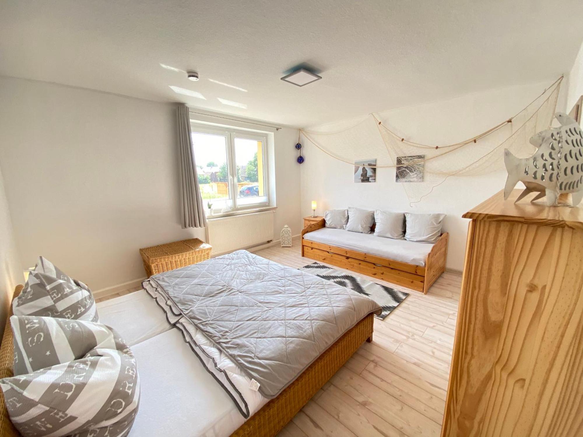 Elsterheide Gelbes Haus Seenland Ferienwohnungen Xl חדר תמונה